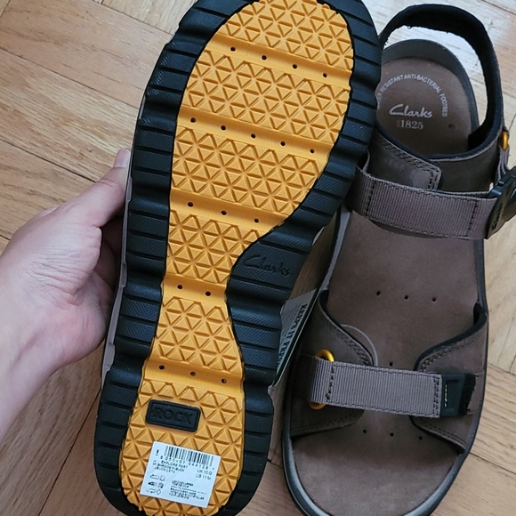 New Clark outdoor sandle main image 8
